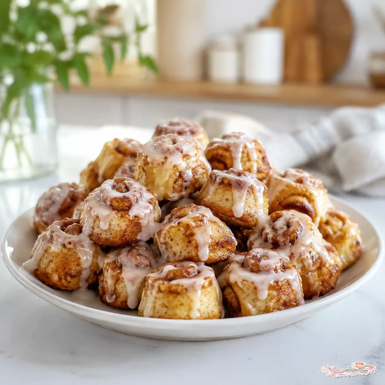 sourdough discard cinnamon roll bites - final presentation