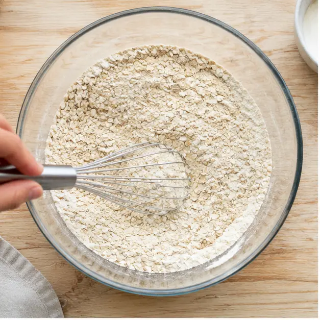 Step 1: Whisk dry ingredients together